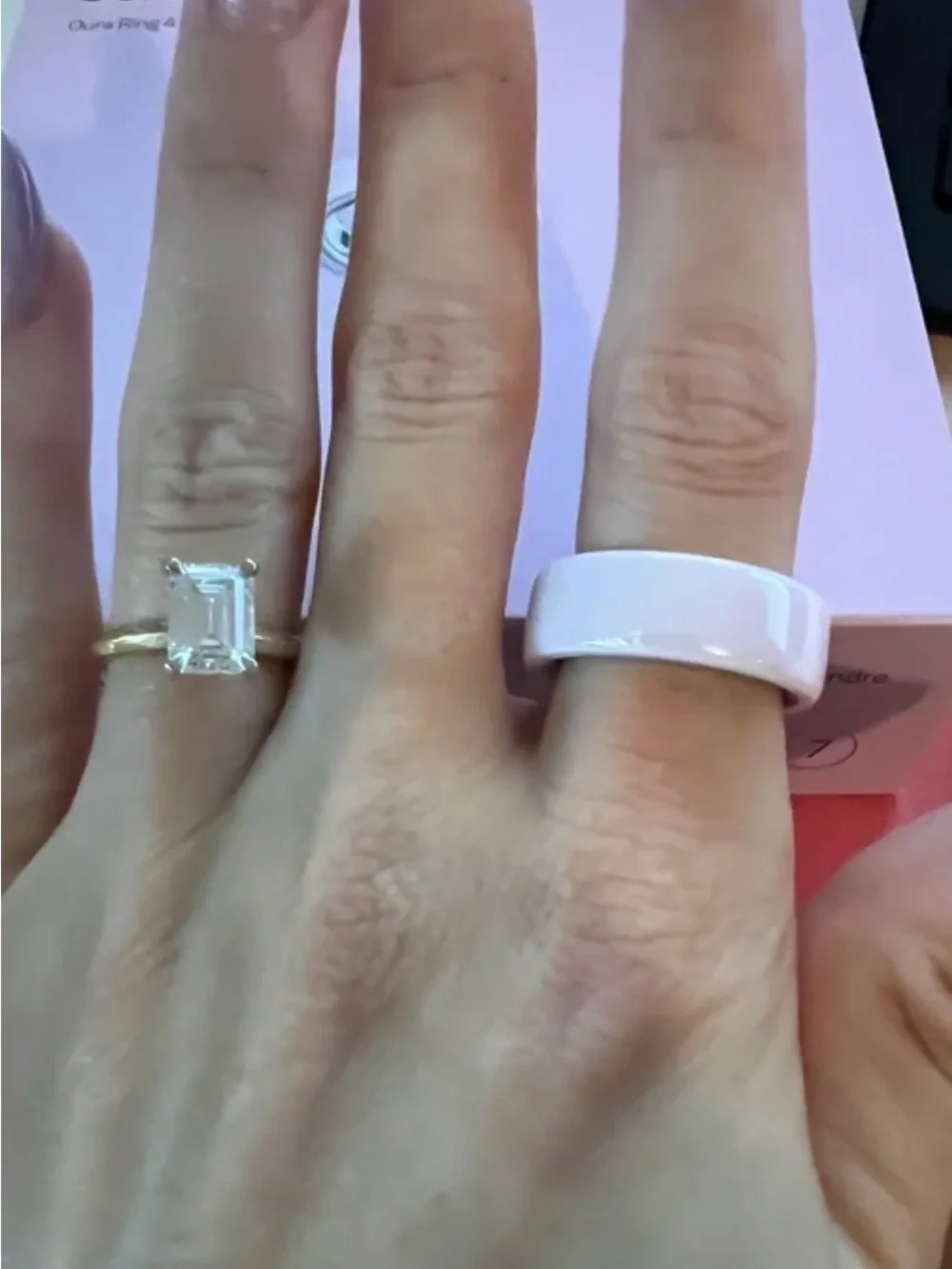 Oura Ring color Petal - Size 9